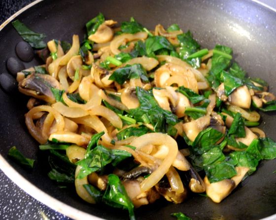 caramelized onions mushrooms and spinach
